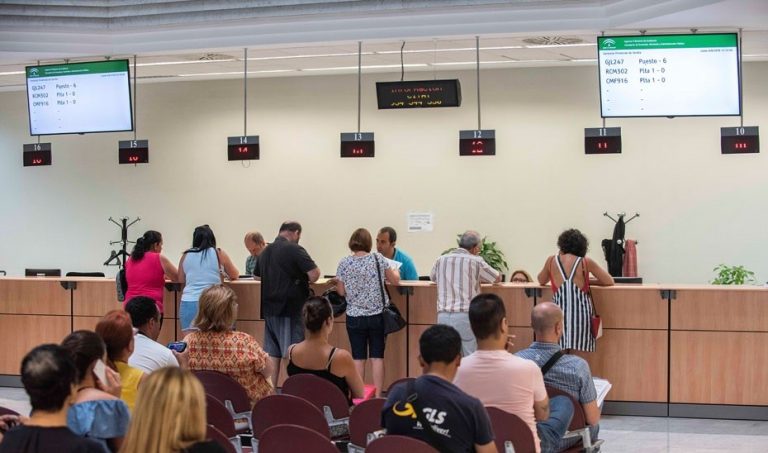 Los contribuyentes pueden acceder ya a sus datos fiscales para la declaración de la Renta de 2019