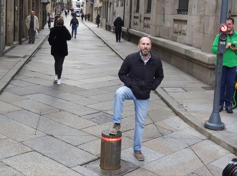 El alcalde de Ourense renuncia al 30% de su sueldo mientras se prolongue el estado de alarma
