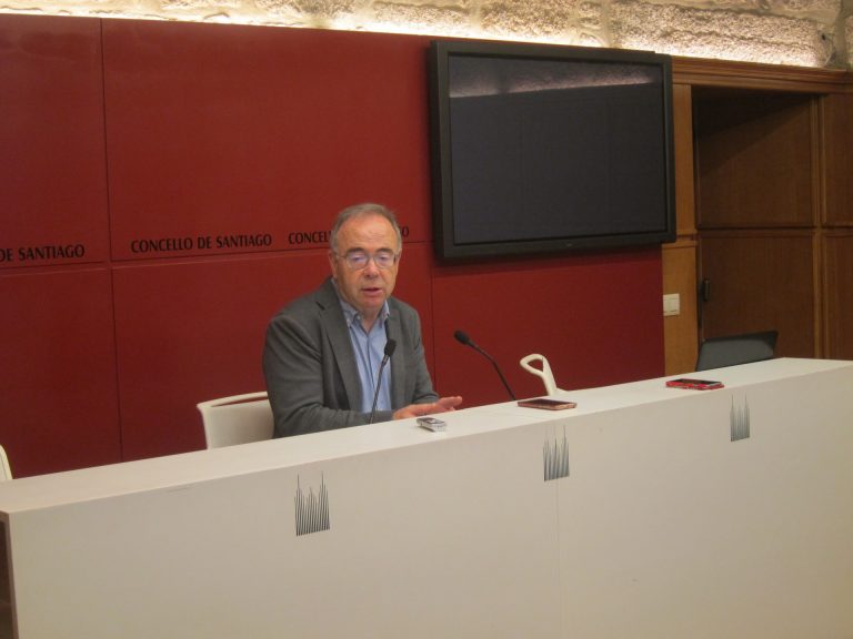 Coronavirus.- Santiago recibirá este jueves 6.000 mascarillas y pares de guantes de protección de la Xunta