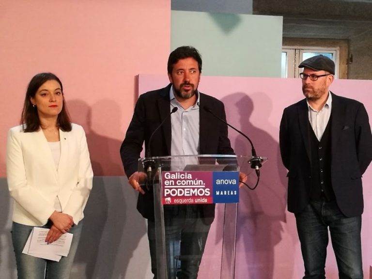 Galicia en Común denuncia «despidos de sanitarios» infectados y exige la comparecencia de Vázquez Almuiña