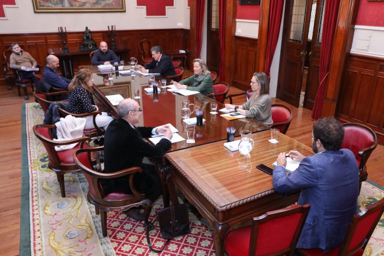 El Ayuntamiento de A Coruña promoverá un plan de inversión pública entre sus medidas económicas