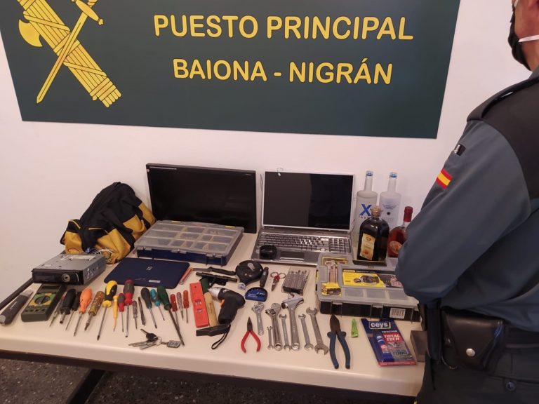 Detenido el presunto autor de casi una veintena de robos cometidos en Baiona