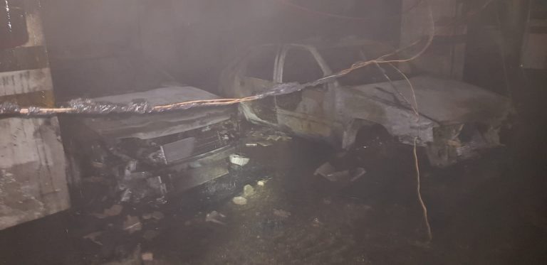Permanecen alojadas en hoteles 22 personas por el incendio registrado en el garaje de un edificio de Vigo
