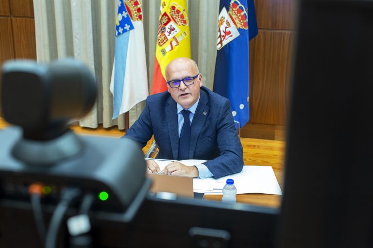 Baltar designará directamente a los miembros de los tribunales de selección de personal de la Diputación de Ourense