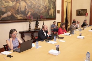 El gobierno local de A Coruña y la oposición acuerdan un plan de reactivación por importe de 13,2 millones