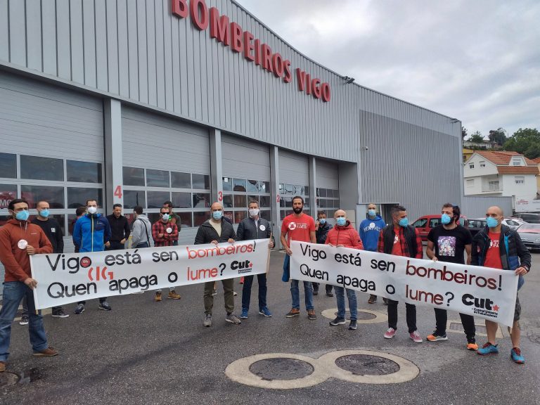 Bomberos de Vigo alertan de su «situación insostenible» por falta de personal y sin solución tras 10 meses de huelga