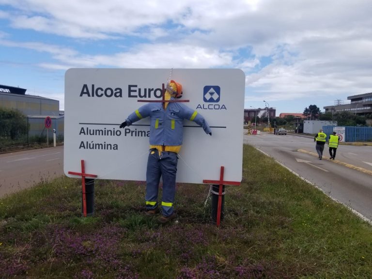 El alcalde de Cervo pide al Gobierno que aporte 70 millones a Alcoa para mantener la fábrica de aluminio