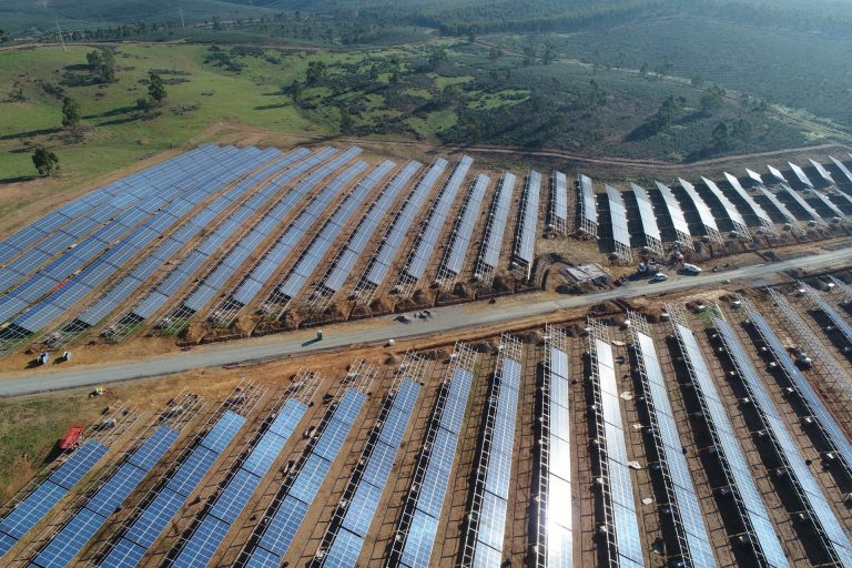 La Xunta destina 4,5 millones a ayudas para impulsar el autoconsumo a través de la energía fotovoltaica