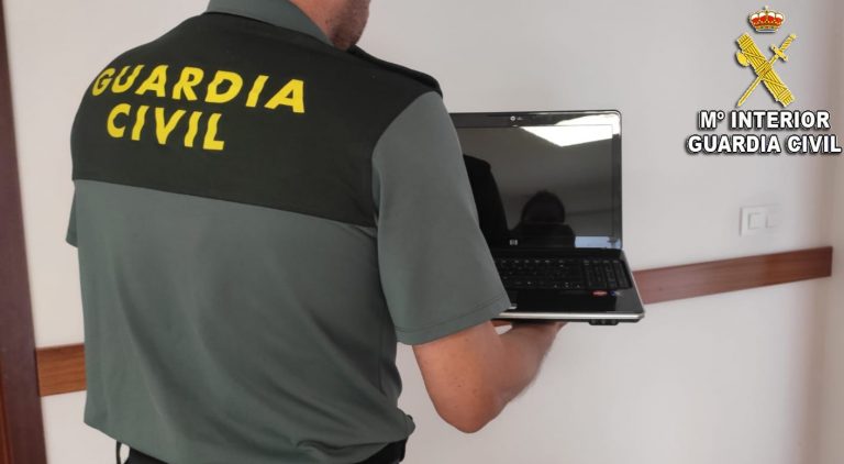 Investigado un vecino de Madrid por una estafa telemática tras una denuncia en Outes (A Coruña)