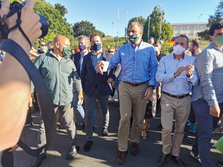 (AMP)12J.-Vox cierra una tensa campaña llamando a Feijóo mezcla de «lo peor de la izquierda radical y del separatismo»
