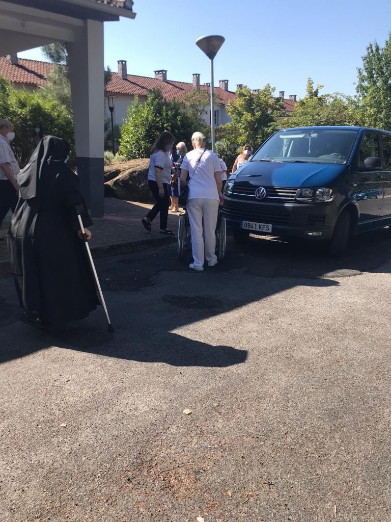 12J Gallegas.- BNG denuncia el traslado de mayores a un colegio electoral pese a prohibirse las visitas en su residencia