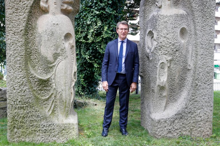 12J Gallegas.- Feijóo, el sucesor que se iguala a Fraga con cuatro mayorías absolutas y refuerza su ‘baronía’ en el PP