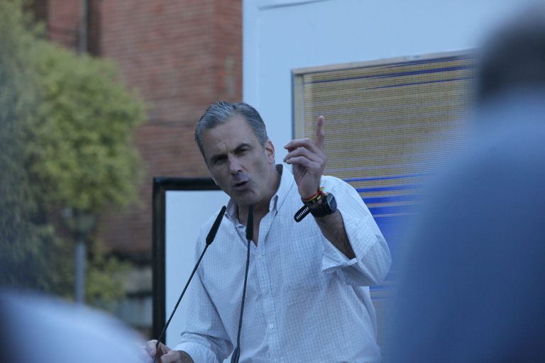 12J Gallegas.- Ortega Smith, al no entrar Vox en el Parlamento: «No ha habido unas elecciones libres y democráticas»