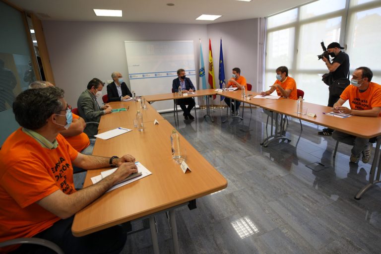 Alu Ibérica rechaza «incumplimiento de compromisos» en la planta de A Coruña