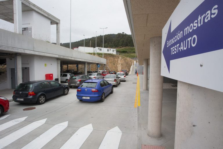 Los casos activos en Galicia bajan en 24, hasta los 178, y hay 30 menos en el área sanitaria de Lugo