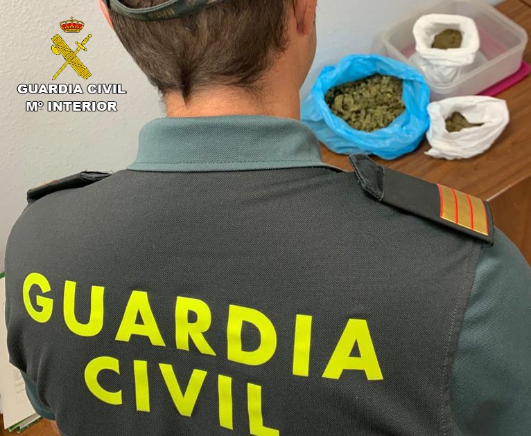 Investigado un joven vecino de Silleda (Pontevedra) por tráfico de drogas