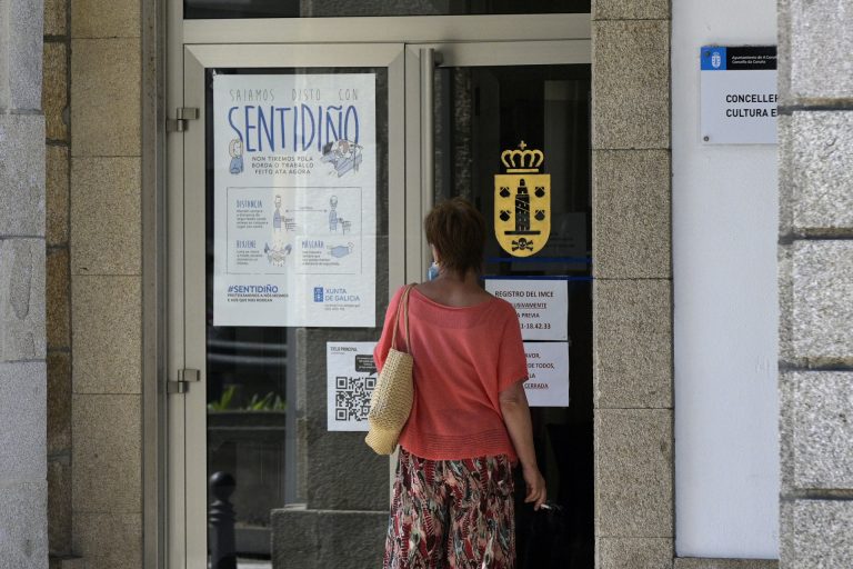 Comienzan las pruebas a colectivos especialmente expuestos en municipios de la comarca coruñesa