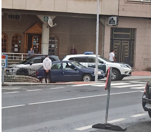 Detenido por hacer piruetas en el centro de Carballo (A Coruña)