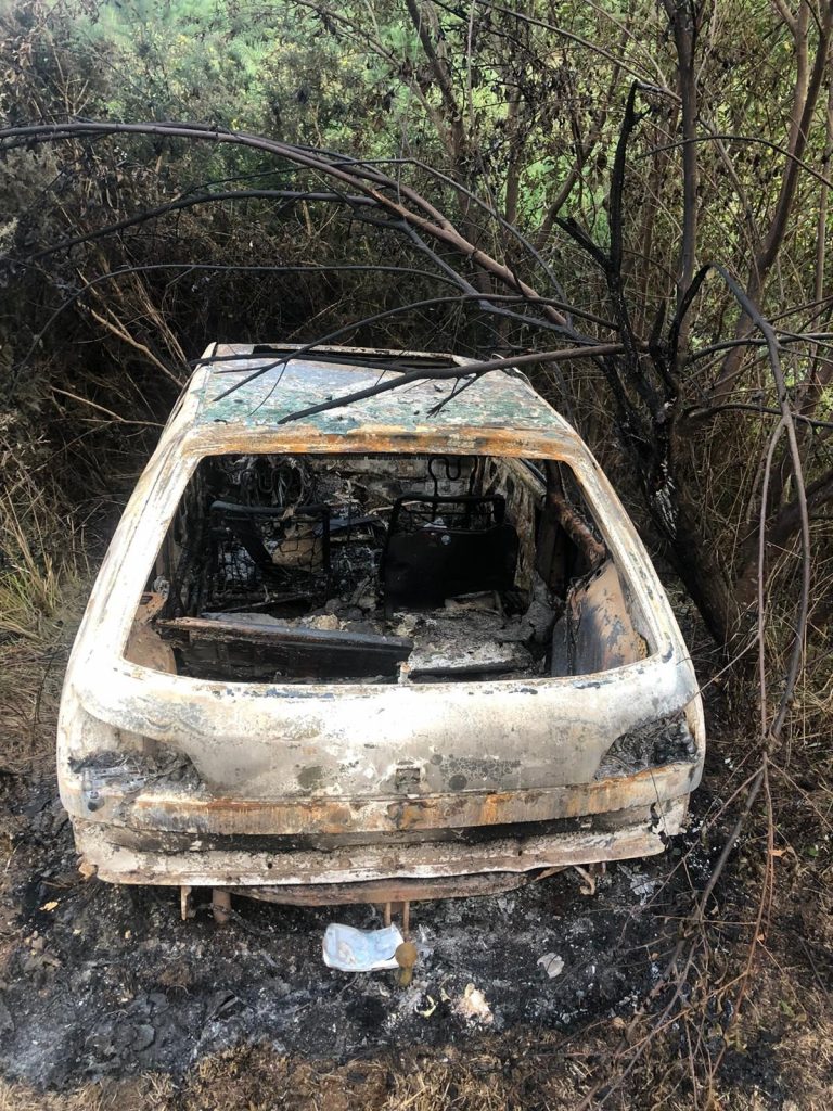 Investigado un joven de Trabada (Lugo) por incendiar un coche sin seguro e ITV con el que huyó de un accidente