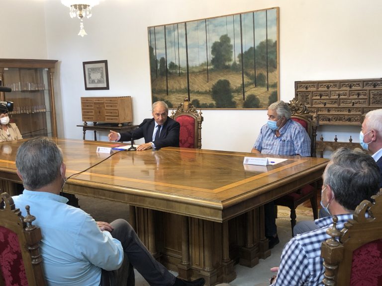 La Diputación de Lugo destinará 40.000 euros a la Federación de Asociaciones de Vecinos