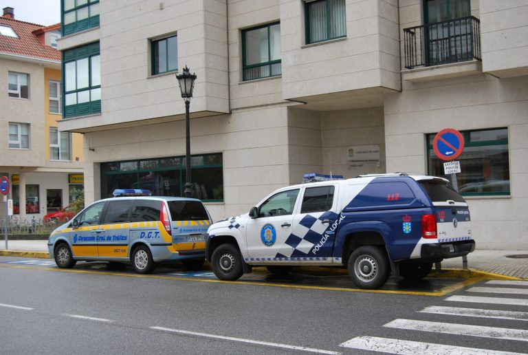 Agentes tramitan casi 200 sanciones por no llevar la mascarilla en la vía pública en Ames (A Coruña)