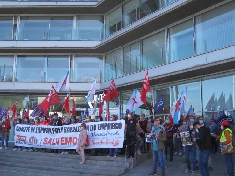 Trabajadores de Thenaisie Provoté reclaman en Vigo la intervención de la Xunta para evitar la liquidación