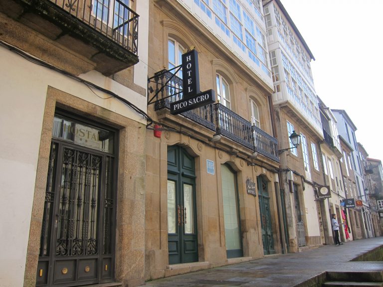 Las pernoctaciones hoteleras se hunden un 40,8% en agosto en Galicia y la ocupación baja 23 puntos, al 44,6%