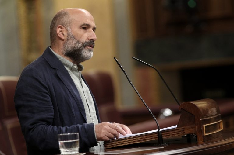 El BNG pide la reposición de los servicios de ferrocarril «suprimidos» entre Ferrol y Ribadeo (Lugo)