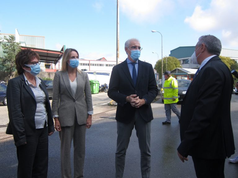 La primera fábrica de mascarillas gallega comenzará a operar en 10 días y estudia ampliar sus sistemas de producción