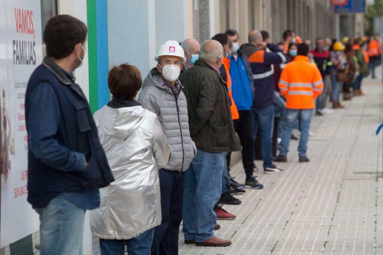 El comité de Alcoa teme que Gobierno y Xunta «no cumplan» con la intervención y «dejen tirados» a 1.000 trabajadores