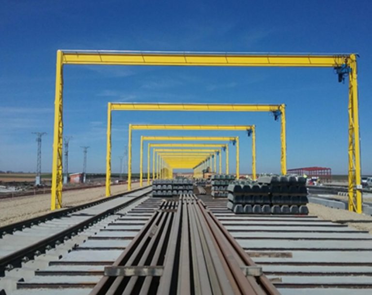 PGE.- La llegada del AVE, las fragatas F-110, el saneamiento de la ría de O Burgo y la A-54, principales inversiones