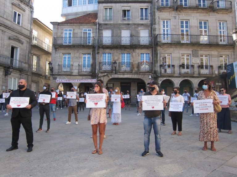 Los hosteleros gallegos convocan movilizaciones contra el cierre y para exigir ayudas