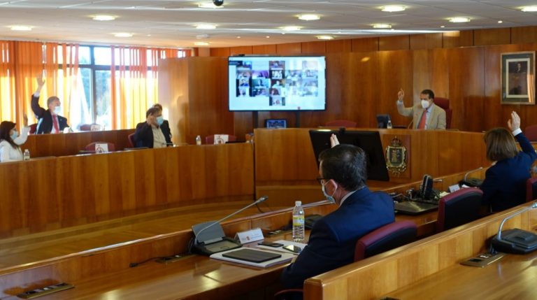 El gobierno de Vigo aprueba en solitario la inversión de 33 millones de remanentes en obra pública en la ciudad