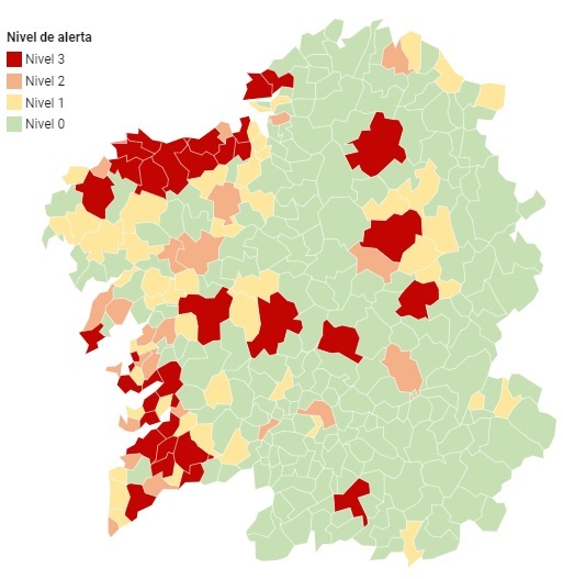 Un total de 34 municipios permanecen en alerta máxima por covid, 29 de ellos en A Coruña y Pontevedra