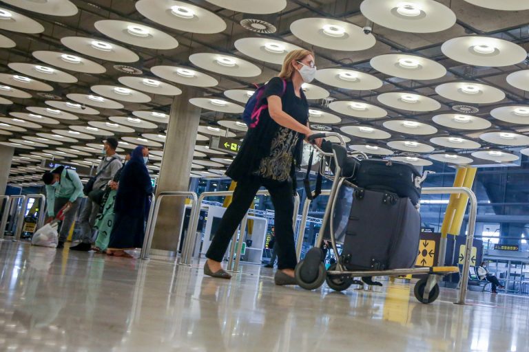 La Xunta limita el registro obligatorio de viajeros en España a seis comunidades y Melilla