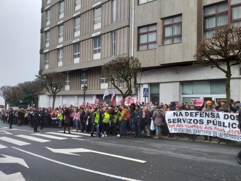 Preparan movilizaciones por expediente al ginecólogo que defendió el paritorio de Verín, que secundarán BNG y PSOE