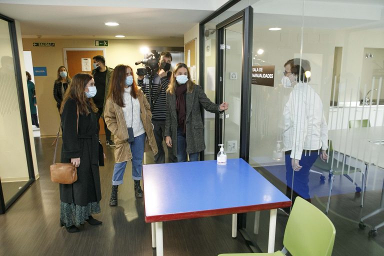 El Ayuntamiento de A Coruña abre un nuevo equipo de atención social