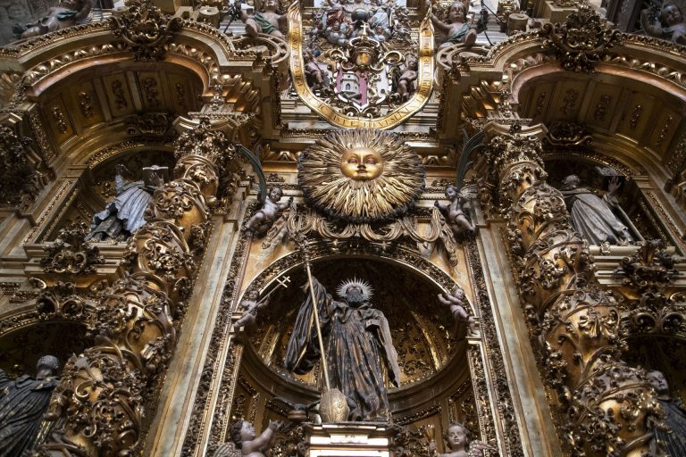 Declarado BIC el Mosteiro de San Martiño Pinario, el conjunto barroco «más valioso» de Galicia