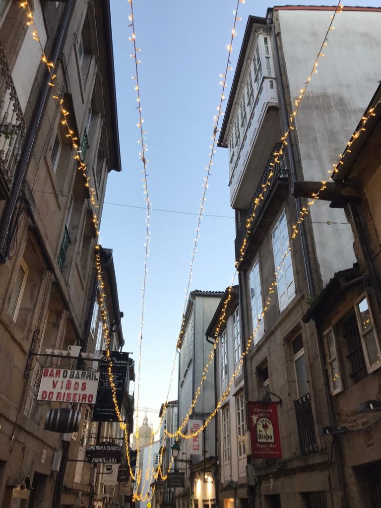 Galicia cerrará su plan de Navidad el martes y prevé movilidad interna para las reuniones familiares limitadas