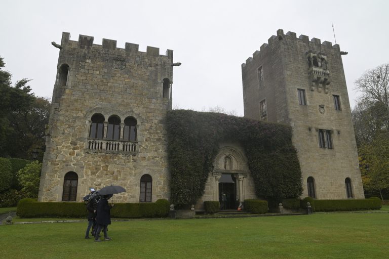 El secretario de Estado de Memoria Histórica visitará Galicia para abordar los posibles usos de Meirás