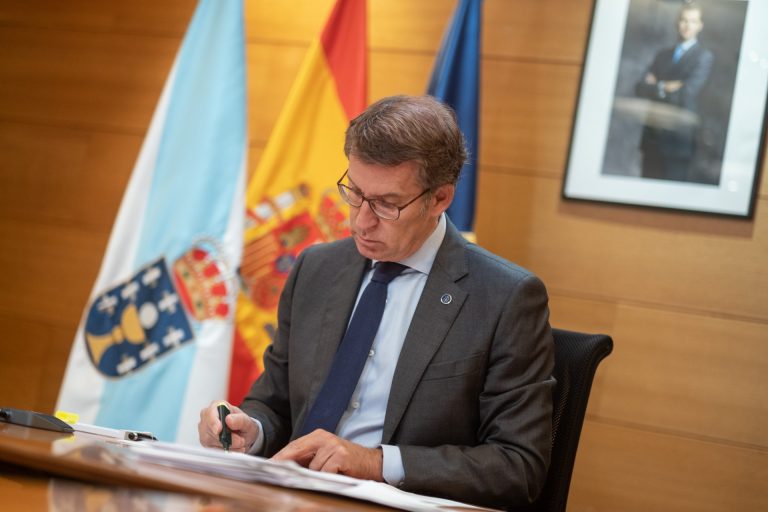 Feijóo pide a Sánchez por carta «presencia directa» de Galicia en la negociación de las cuotas tras el Brexit