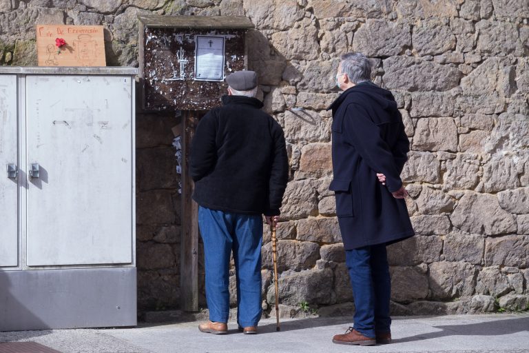 La pandemia provoca un exceso de 258 muertes en Galicia en las seis primeras semanas de 2021