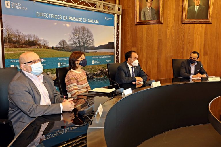 La conselleira de Medio Ambiente pide a los municipios «implicación» en las nuevas directrices paisajísticas de Galicia