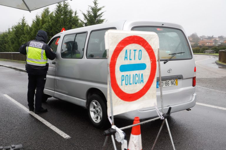 Policía Nacional y Guardia Civil realizaron 221 propuestas de sanción en 721 controles este miércoles en Galicia