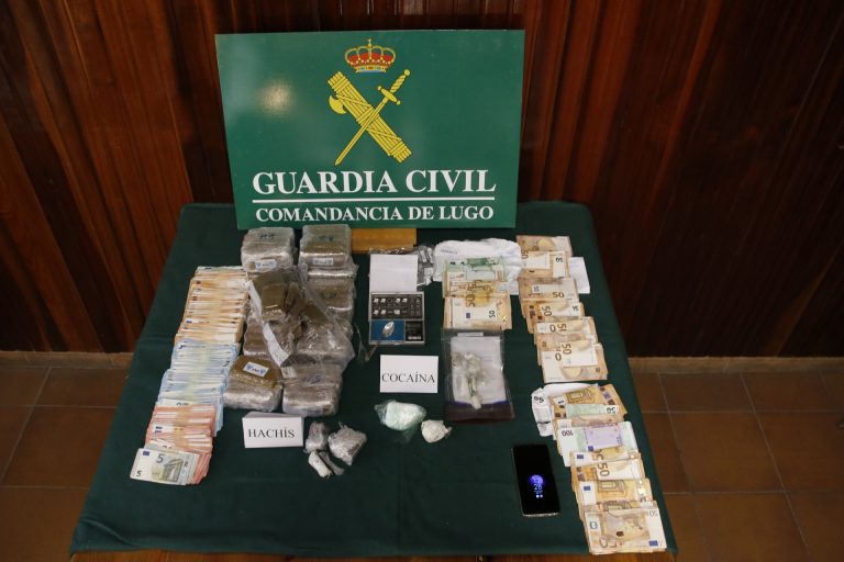 Desarticulada una red de tráfico de drogas en A Mariña tras la detención de 6 personas y 6 kilos de hachís intervenidos