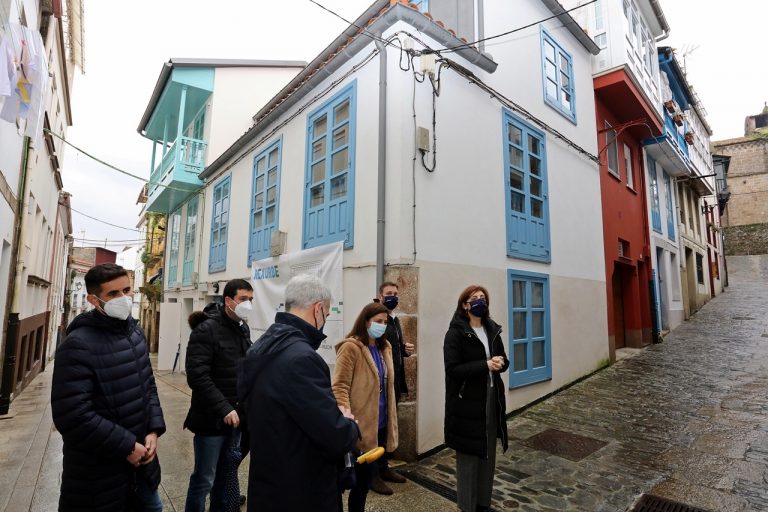 La Xunta insta a Betanzos a tramitar la declaración de un ‘Área Rexurbe’ para la recuperación del patrimonio