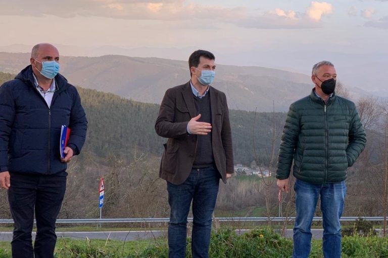 Gonzalo Caballero asegura que «cada vez son más» los alcaldes que piden la dimisión del conselleiro de Medio Rural