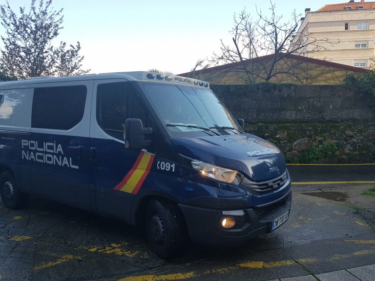 Pasan a disposición judicial los detenidos por presunto blanqueo y  falsedad en el Colegio de Enfermería de Pontevedra