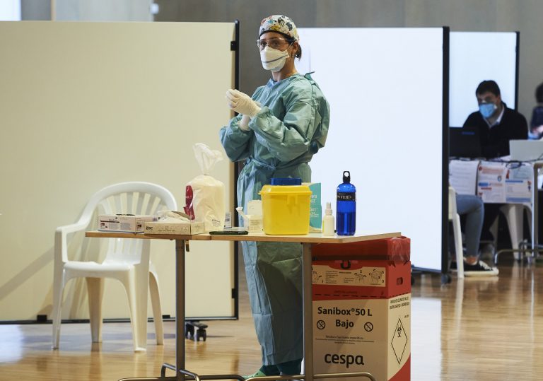 Coronavirus.- La OMS califica de «inaceptable» la lentitud del ritmo de vacunación en Europa