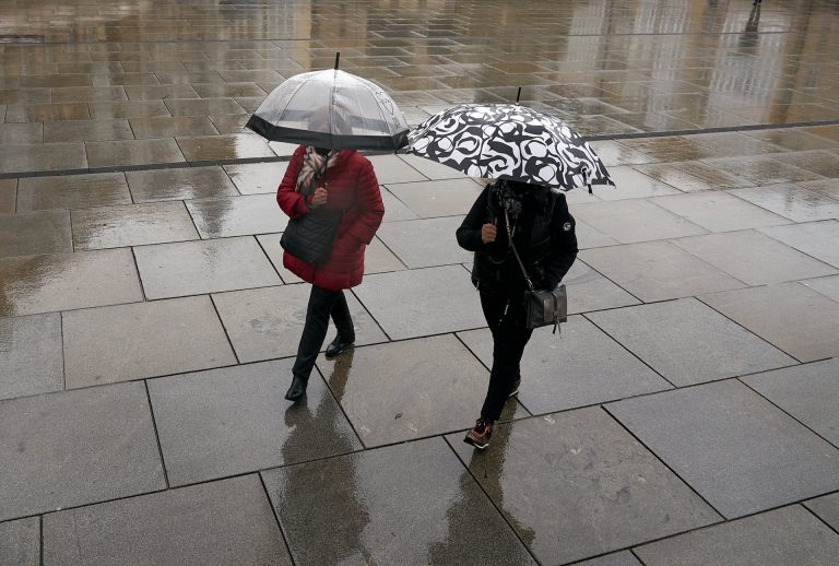 Las provincias de Lugo y Ourense permanecen este viernes en aviso amarillo por riesgo de lluvias o tormentas